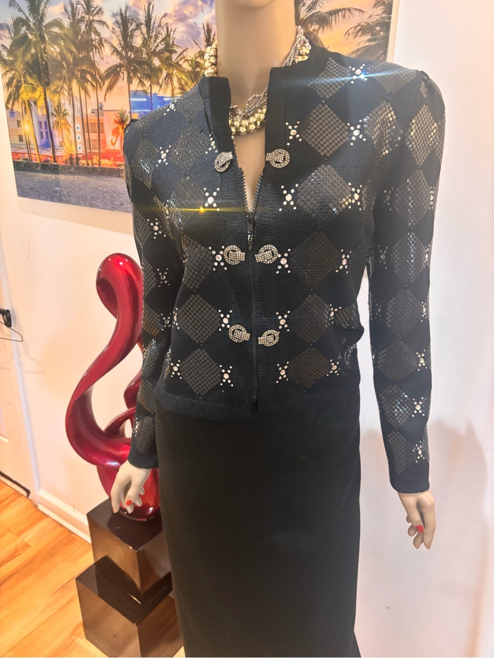 St. John Black Sequined Diamond Knit skirt suit paillettes studs 10 M crystals - Picture 11 of 14